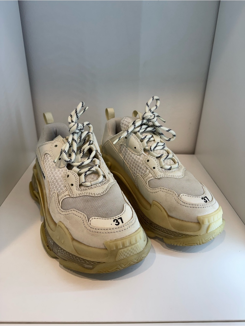 Balenciaga  Sneakers in Cream and Yellow